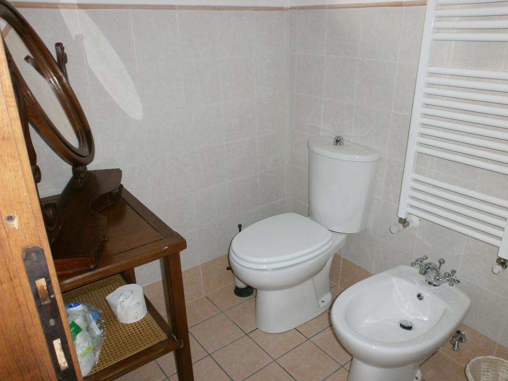 I Poggi Di Grace Bed & Breakfast Fivizzano Room photo